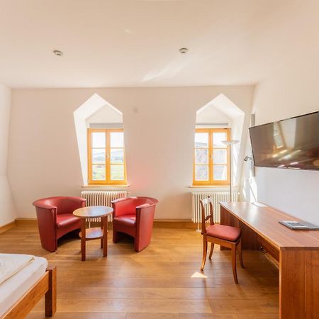 Biohotel Stiftsgut Wilhelmsgluecksbrunn Creuzburg Luaran gambar