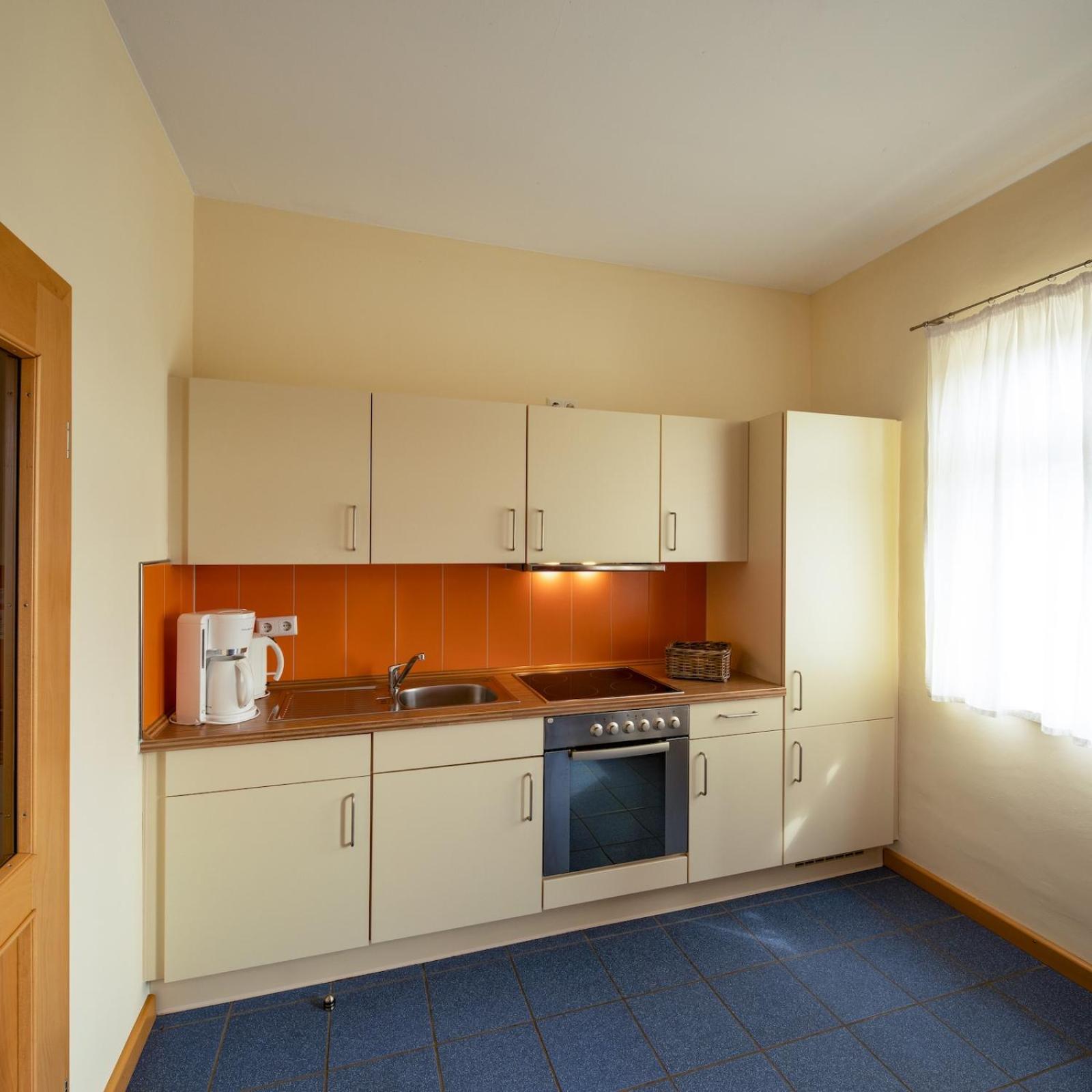 Biohotel Stiftsgut Wilhelmsgluecksbrunn Creuzburg Luaran gambar