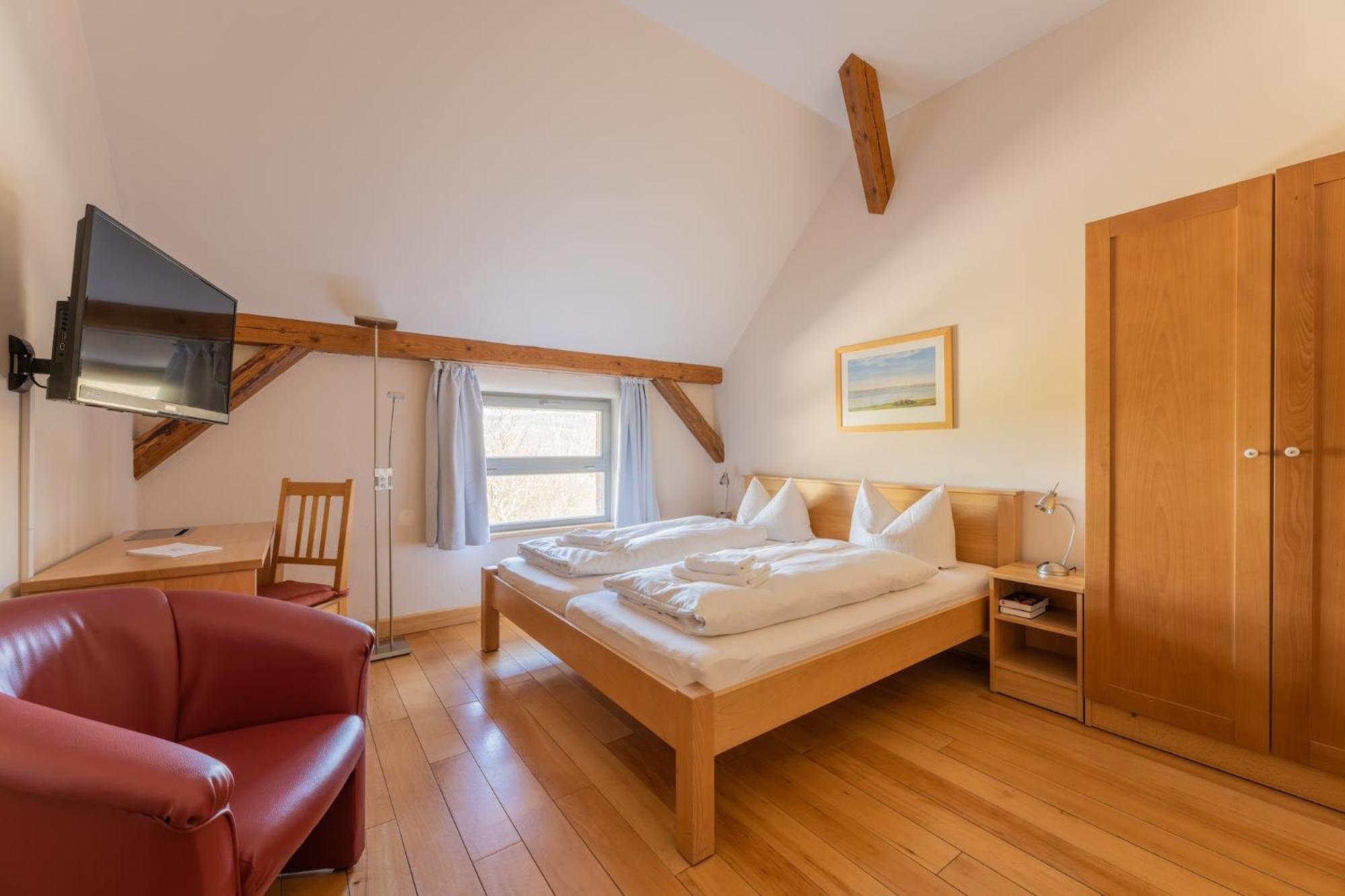 Biohotel Stiftsgut Wilhelmsgluecksbrunn Creuzburg Luaran gambar